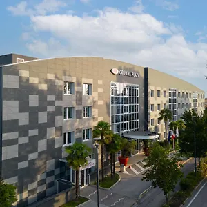 crowne-plaza-venice-east.hotelslidodijesolo.com/
