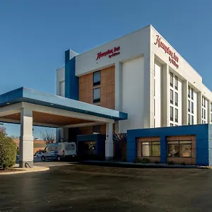 Отель Hampton Newport News-yorktown Ньюпорт-Ньюс